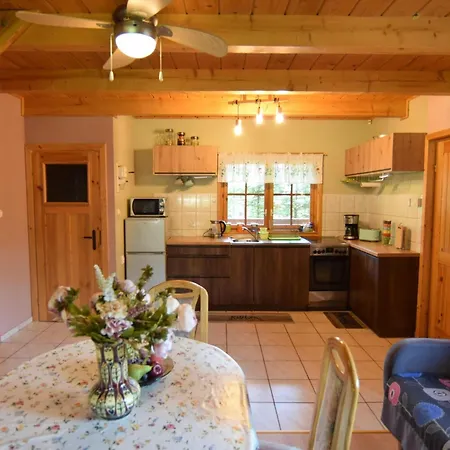 Holiday Home, * Niesiolowice